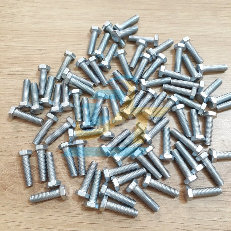 Bulong mạ kẽm M5x20