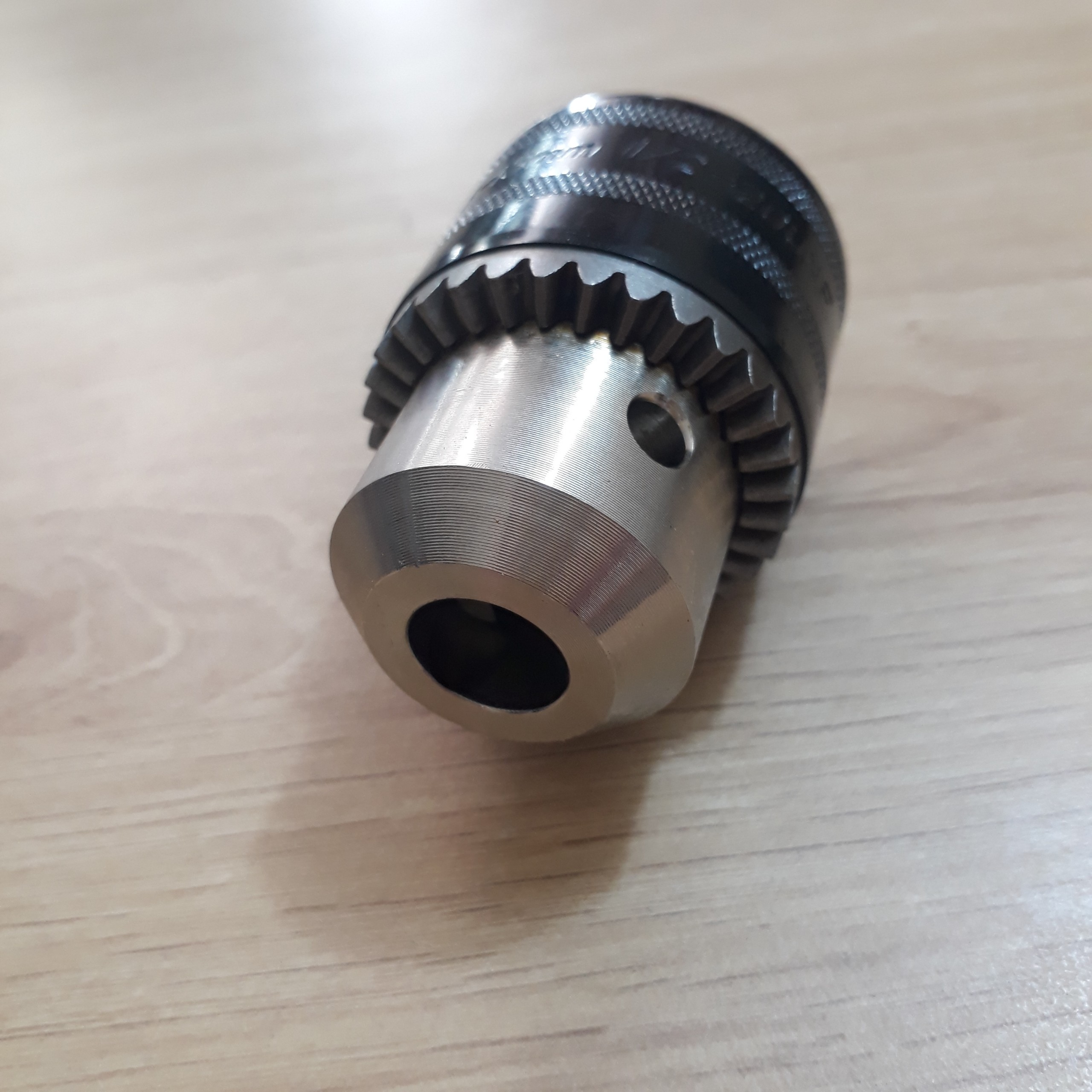 Đầu kẹp mũi khoan có khóa 13mm Makita 195081-8 195081-8 Makita | Giá rẻ nhất - Công Ty TNHH Thương Mại Dịch Vụ Đạt Tâm