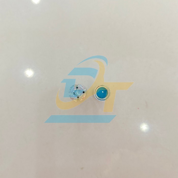 Tắc kê đạn M8