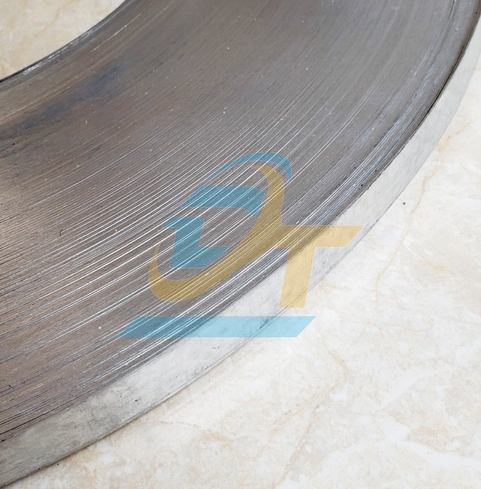 Dây đai thép mạ kẽm 19x0.7mm - Cuộn ~ 32kg  VietNam | Giá rẻ nhất - Công Ty TNHH Thương Mại Dịch Vụ Đạt Tâm