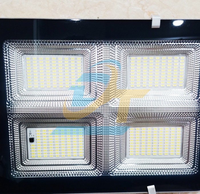 Đèn đường năng lượng mặt trời 150W 6500K Kitawa BC1150  KITAWA | Giá rẻ nhất - Công Ty TNHH Thương Mại Dịch Vụ Đạt Tâm
