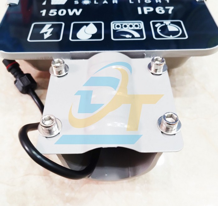 Đèn đường năng lượng mặt trời 150W 6500K Kitawa BC1150  KITAWA | Giá rẻ nhất - Công Ty TNHH Thương Mại Dịch Vụ Đạt Tâm