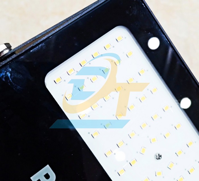 Đèn Led pha kính trong 50W 6500K Panasonic NYV00054BE1A  Panasonic | Giá rẻ nhất - Công Ty TNHH Thương Mại Dịch Vụ Đạt Tâm